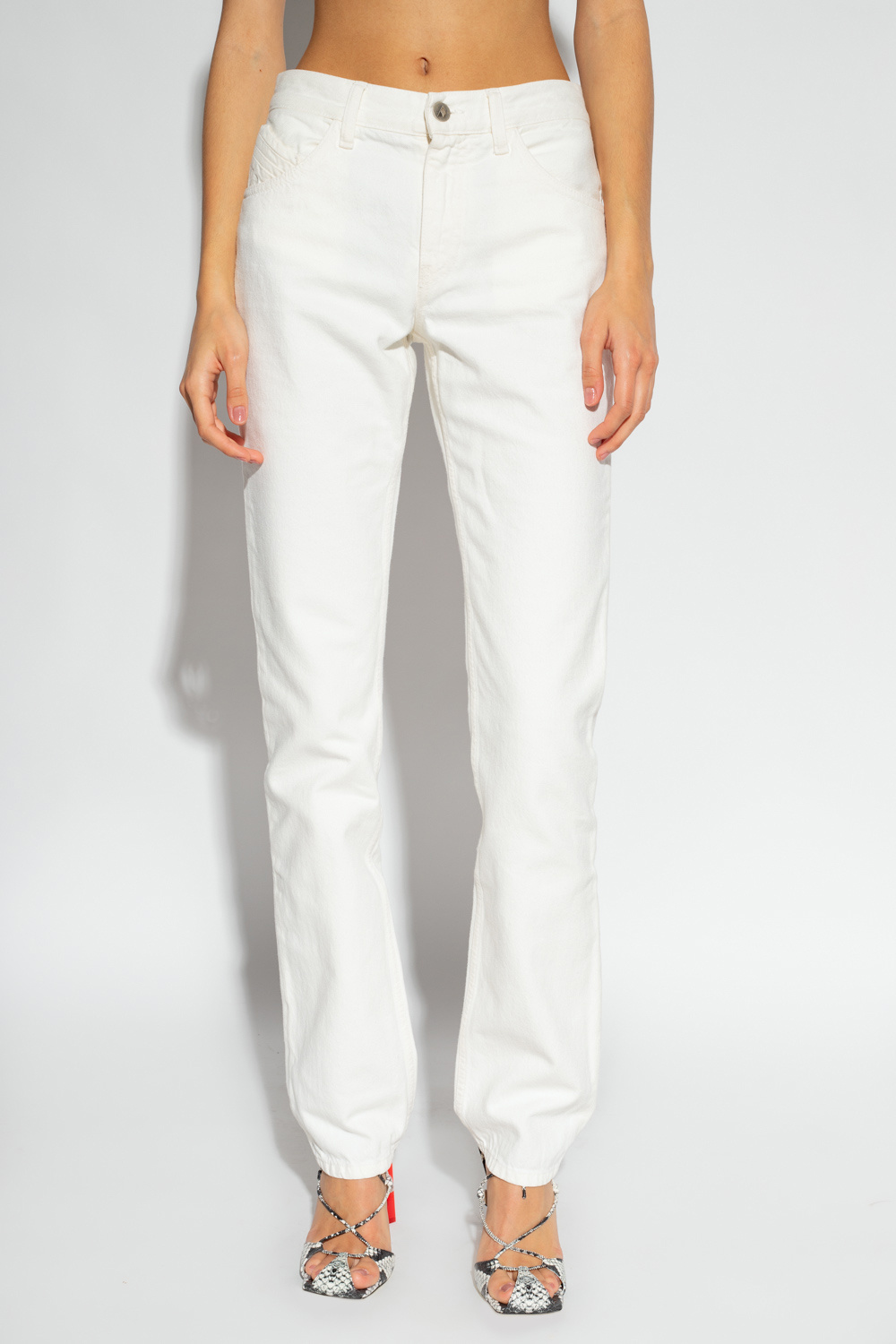 White hot sale girlfriend jeans